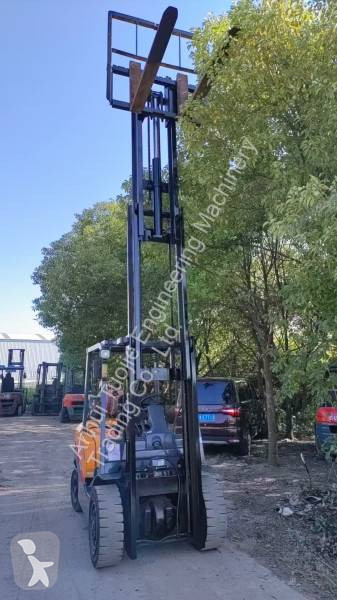 Vysokozdvižný vozík TCM 3-Ton
