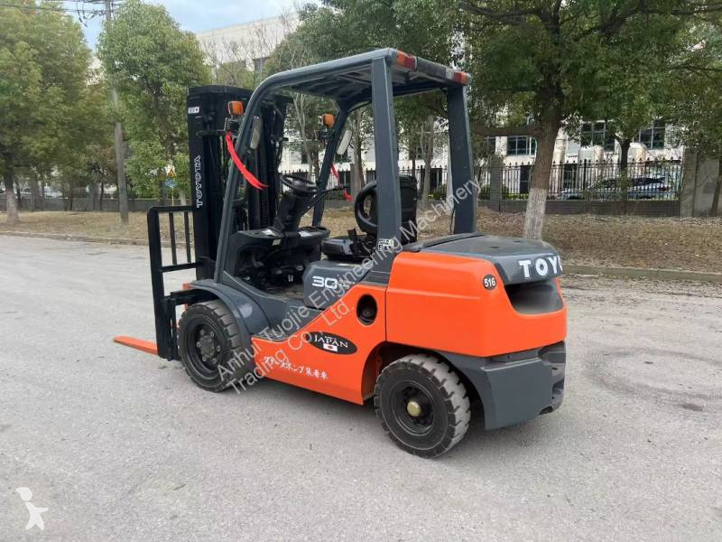 Vysokozdvižný vozík Toyota 3-Ton