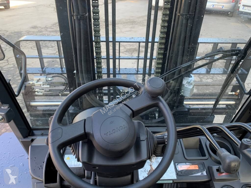 رافعة شوكية Toyota