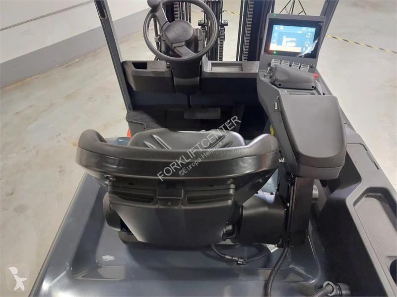 Vysokozdvižný vozík Toyota 9FBMK25T