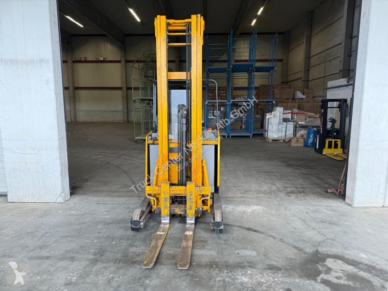 Retrak Jungheinrich   ETV 14 G - 710 DZ Triplex...