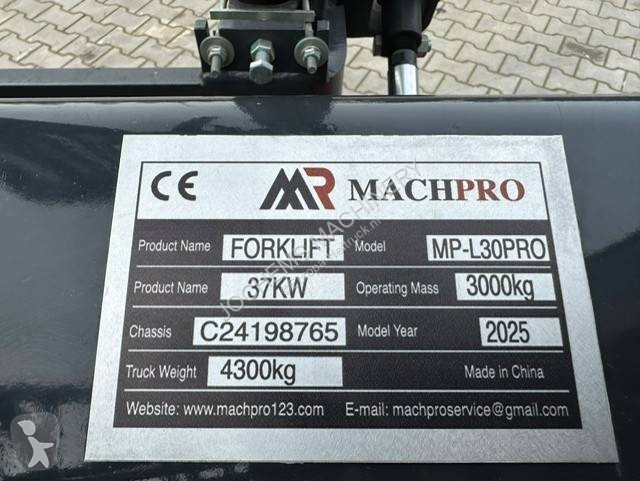 رافعة شوكية MachPro MP-L30PRO 3 Tons Forkilift NEW