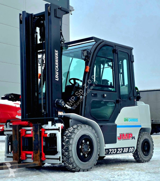 رافعة شوكية Unicarriers J1F4A40LQ  GX40