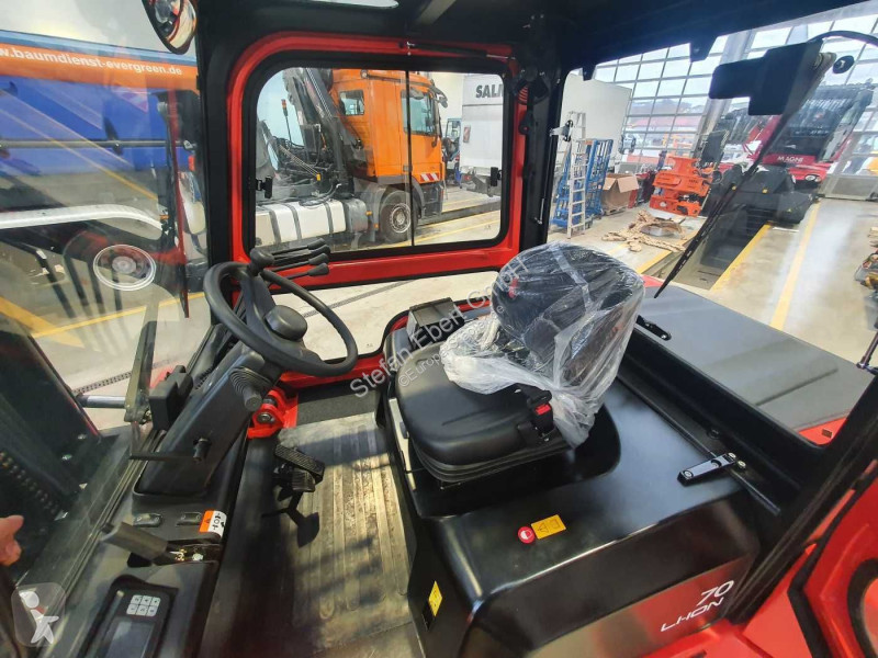 Vysokozdvižný vozík  EP Equipment EFL 702 / 7T...