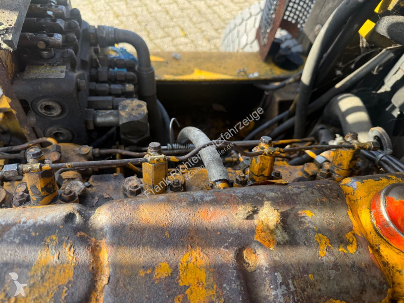 رافعة شوكية Caterpillar DP30