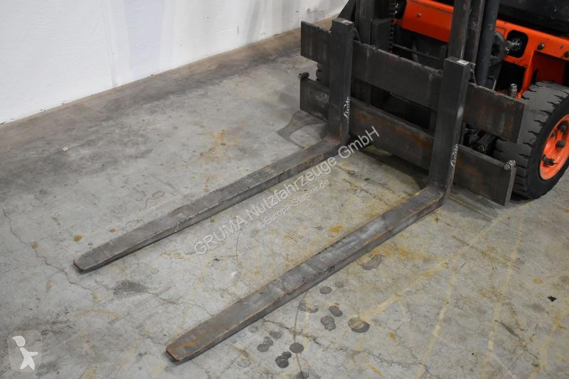 Vysokozdvižný vozík Linde  H 18 D 350-02