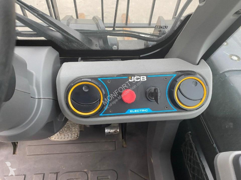 Автопогрузчик JCB  TLT 35-22E - 2RM électrique