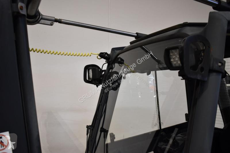 Vysokozdvižný vozík Linde  H 25 T EVO 392-02