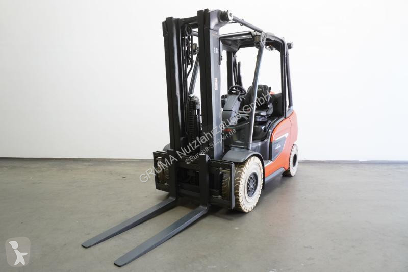 رافعة شوكية Linde 1202