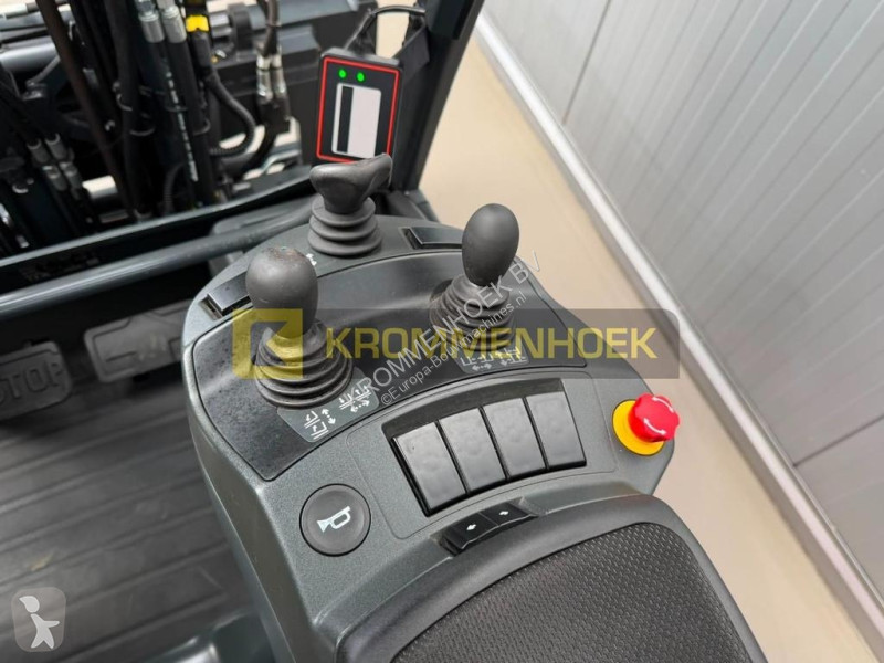 رافعة شوكية Linde E 30 L