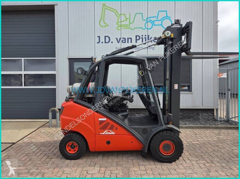 Heftruck Linde H30T-01 2012...