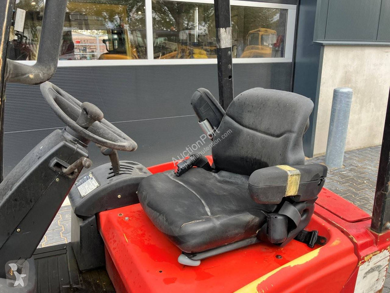 Vysokozdvižný vozík Yale ERP16ATF (SWB) E2380