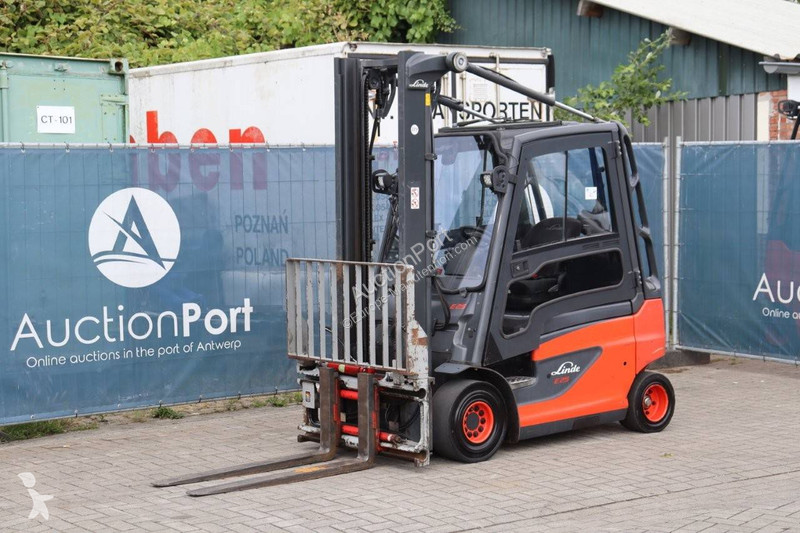 Stivuitor Linde E25