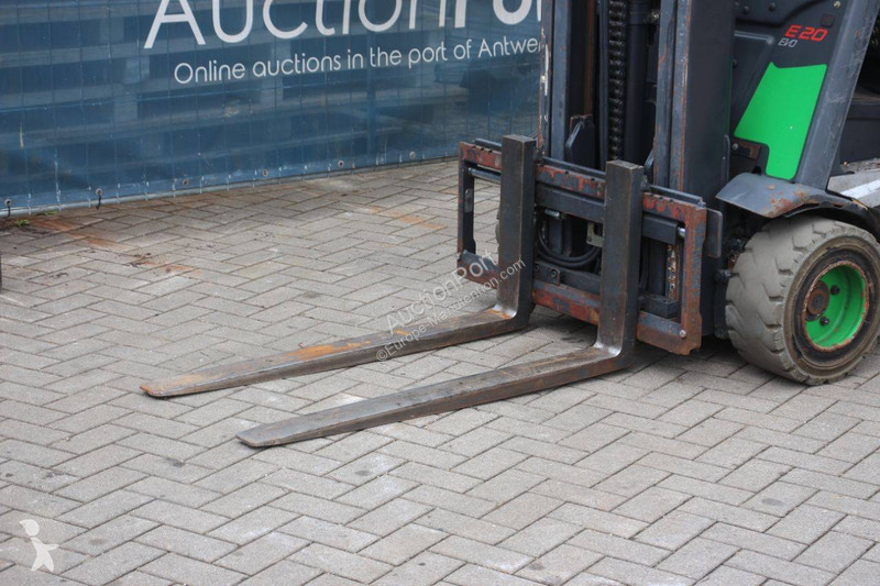 Stivuitor Linde 02