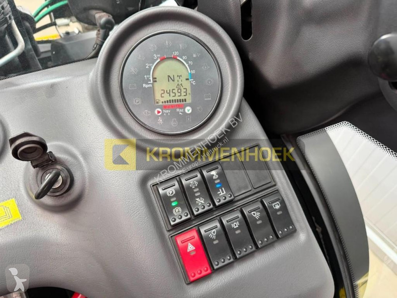 رافعة شوكية Manitou MSI 35