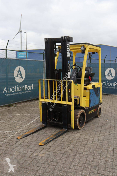 رافعة شوكية Hyster MWB