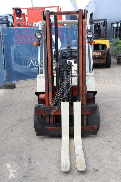 Teleskopický manipulátor Nissan KCUGH02F350