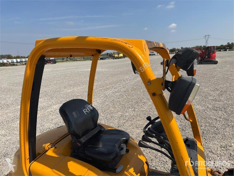Навантажувач вилковий Manitou MI25D 2500 kg...