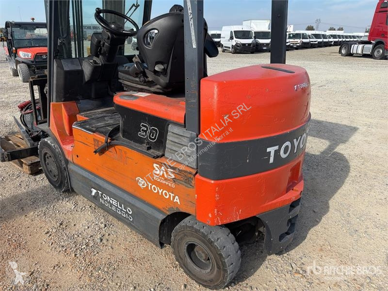 Empilhador elevador Toyota -30 3000 kg Electric...