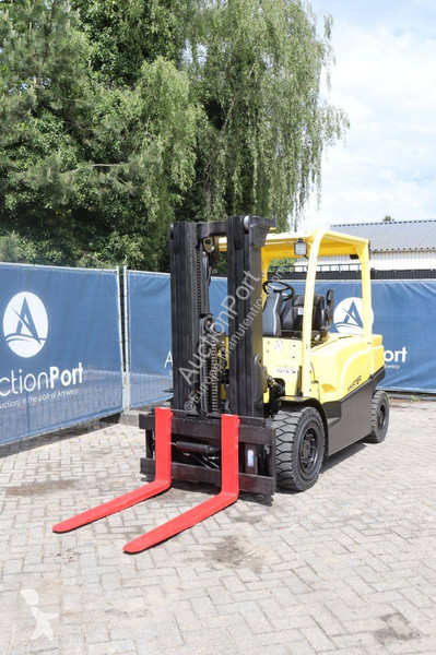Forklift
