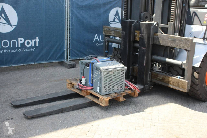 Forklift