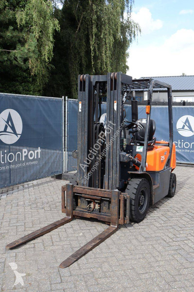 Doosan D25G Forklift