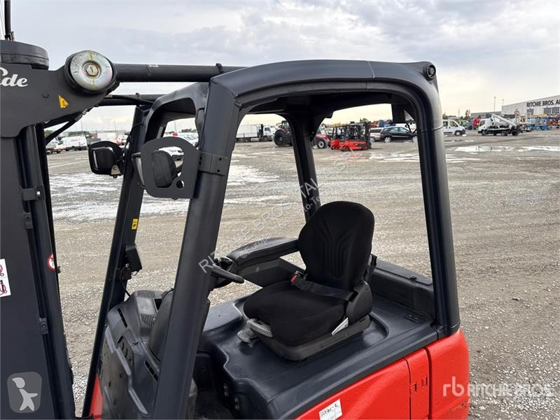 可升降式叉车 Linde E16PH-01 1600 kg Electric Forklift