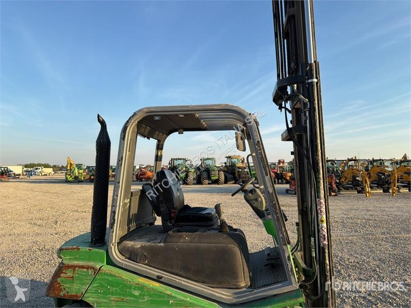 Carretilla elevadora Cesab Drago H250 2350 kg...