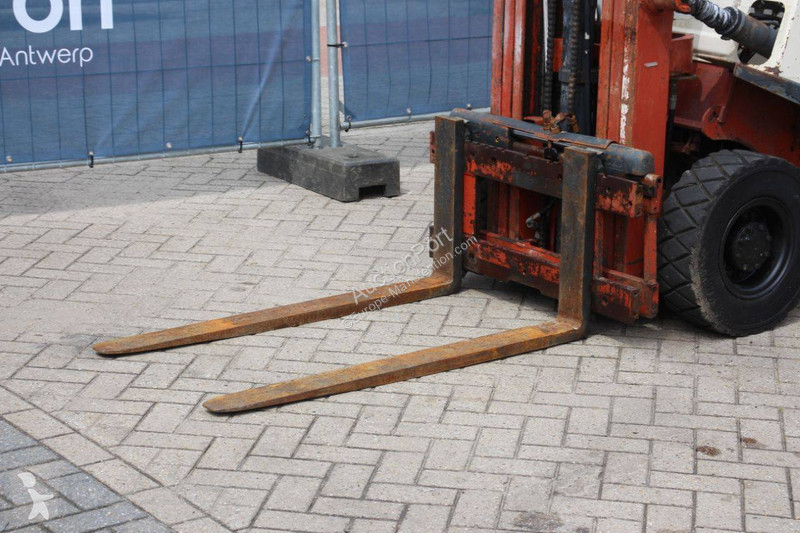 Nissan EH01A15U Forklift