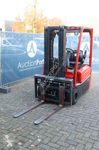 Chariot élévateur Hyster MWB