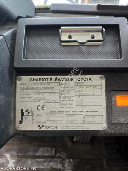 Chariot élévateur Toyota Tonero 18