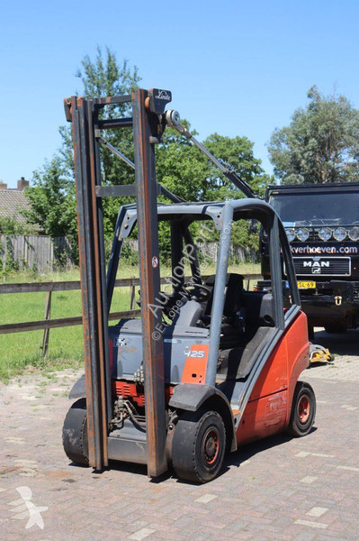 رافعة شوكية Linde M25T