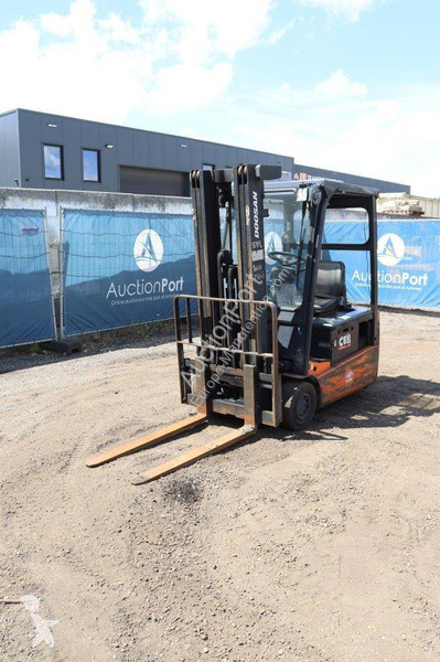 Carretilla elevadora Doosan B15T-5