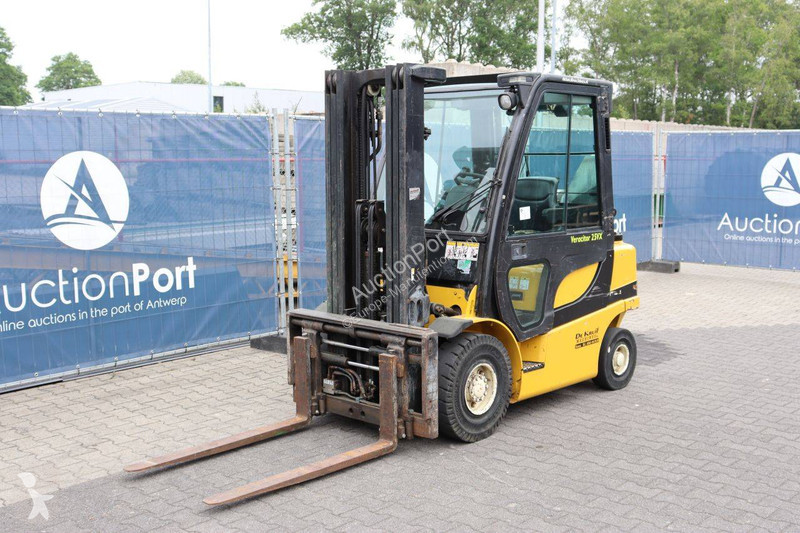 Chariot élévateur Yale GLP25VX