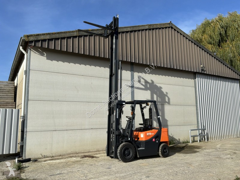 Chariot élévateur Doosan D25GP