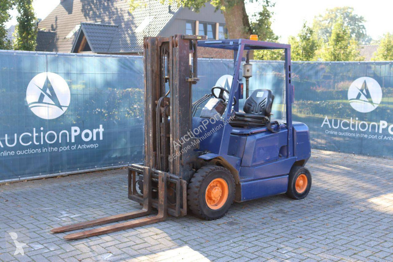 Chariot élévateur Yale GDP25