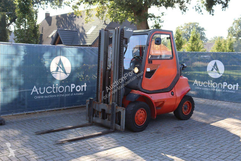 Chariot élévateur Linde D-04