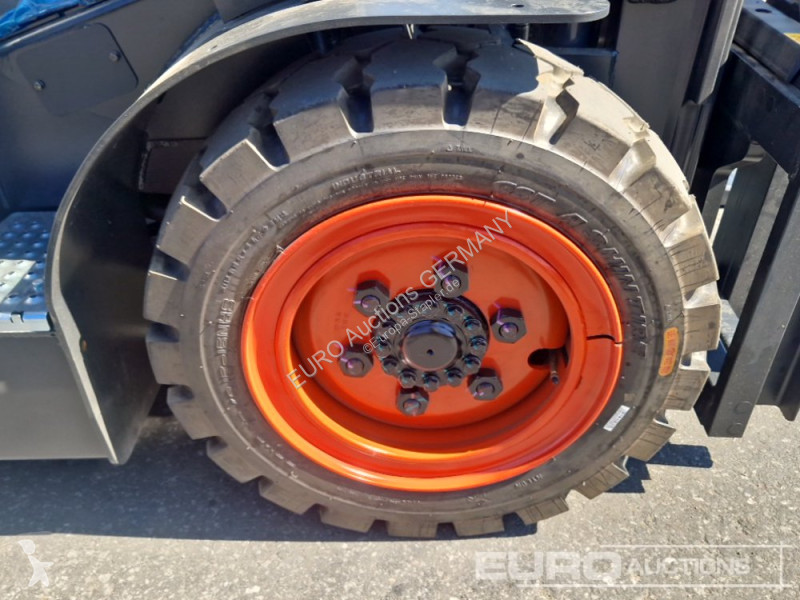 Кар Bobcat D30NXE