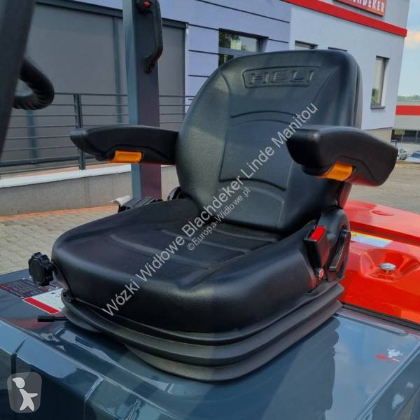 Teleskopický manipulátor Heli CPCD25-KU20H...