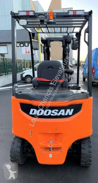 Stivuitor Doosan  B25X-7