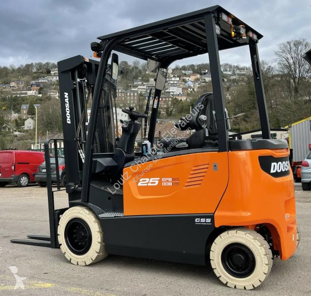 Heftruck Doosan  B25X-7