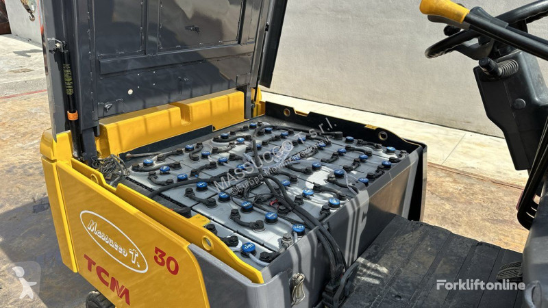 Carrello elevatore TCM FB30-7V