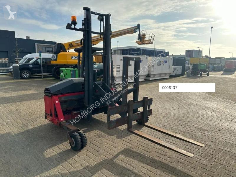 رافعة شوكية محمولة Moffett M4 20.1 Kubota...