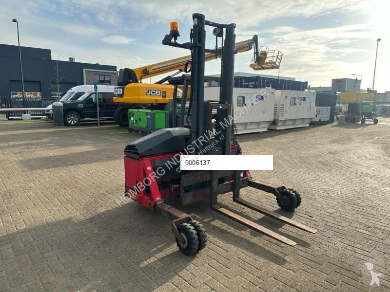 رافعة شوكية محمولة Moffett M4 20.1 Kubota...