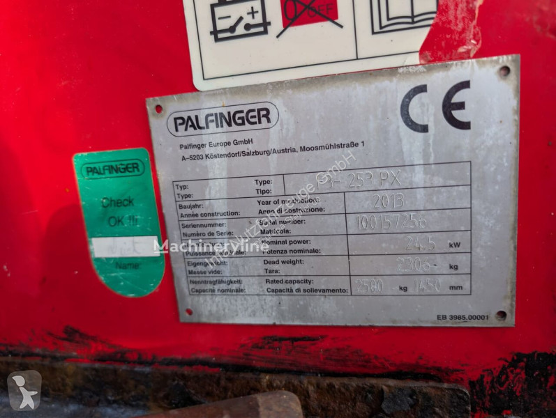 Empilhador montado em camião Palfinger Crayler...