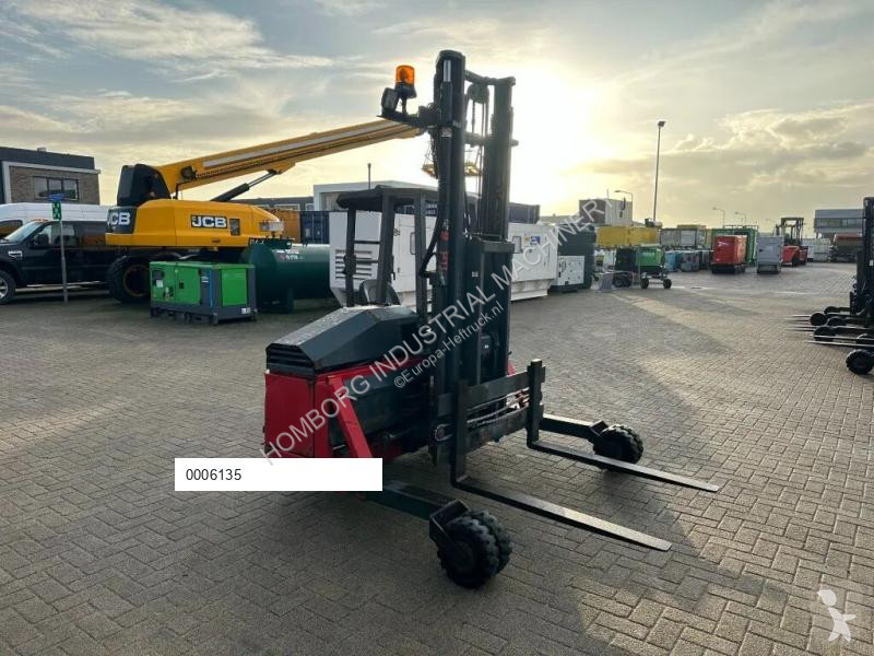 Stivuitor transportabil Moffett M4 20.1 Kubota...