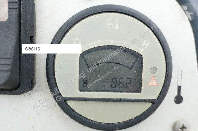 رافعة شوكية محمولة Moffett M4 25.3,...