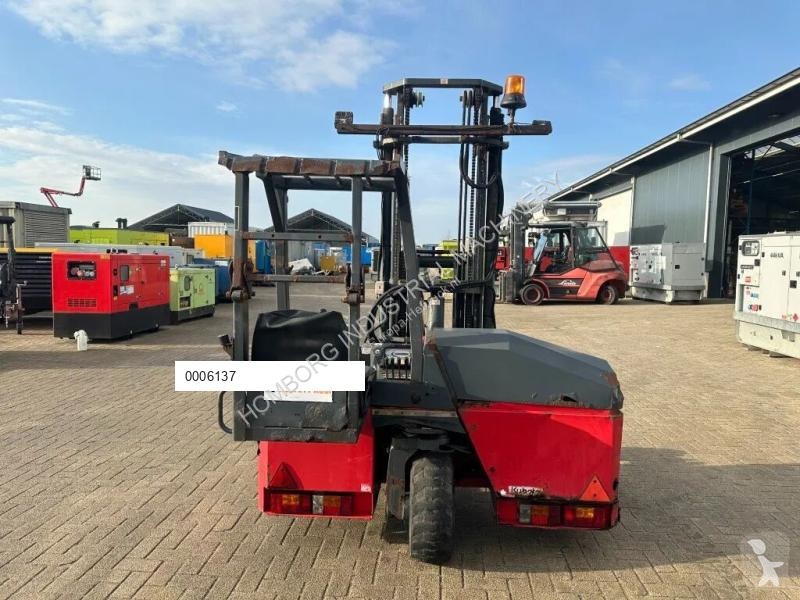 رافعة شوكية محمولة Moffett M4 20.1 Kubota...