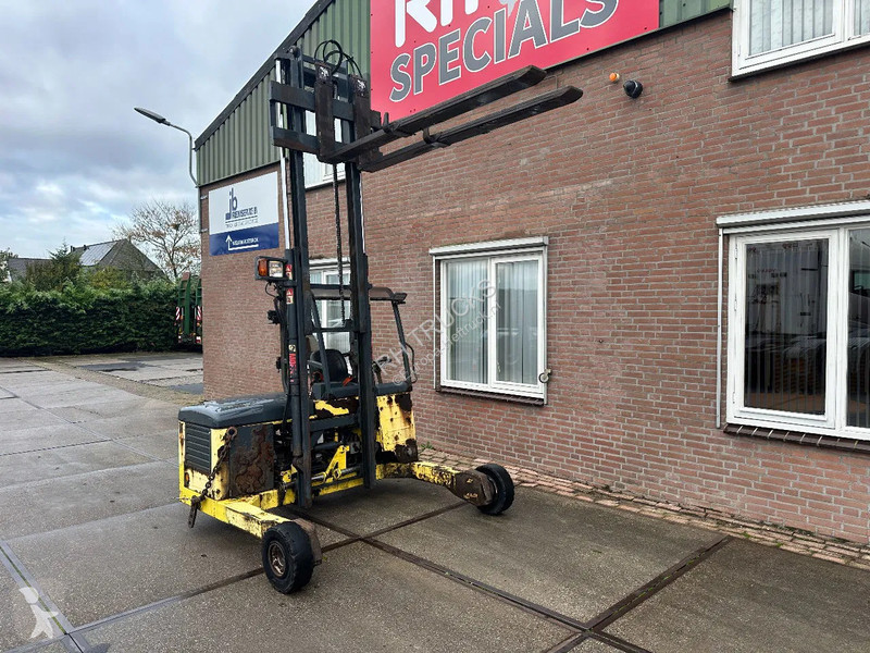 Meeneemheftruck Moffett 25.3 2,5 TON SIDESHIFT...