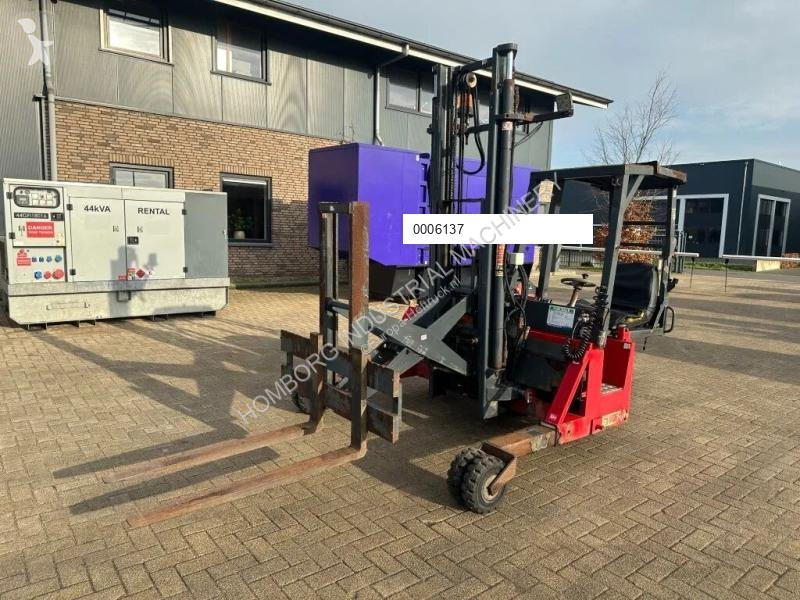 رافعة شوكية محمولة Moffett M4 20.1 Kubota...